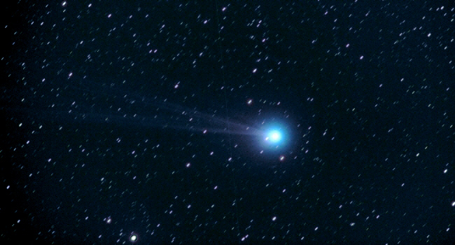 Komet Lovejoy mit 350 mm Brennweite
