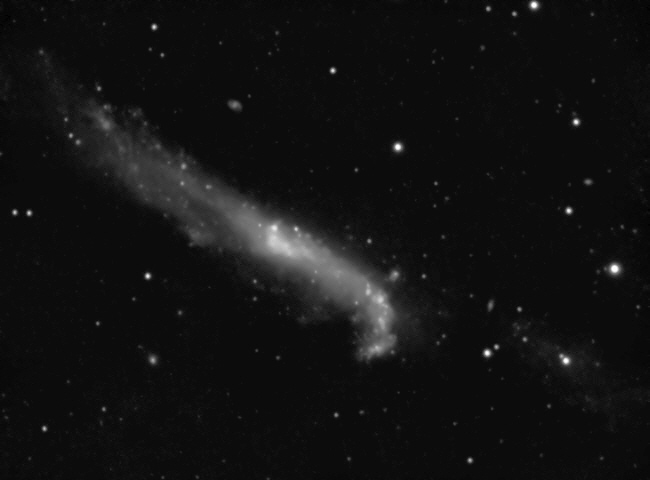 NGC 4656/57 – die Hockeyschläger-Galaxie im Detail