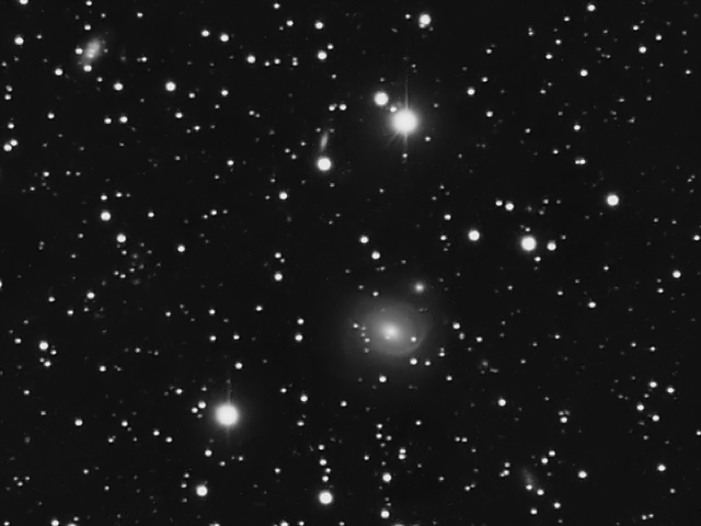 Schwache Supernova SN2024gqf in der Galaxie NGC 6646